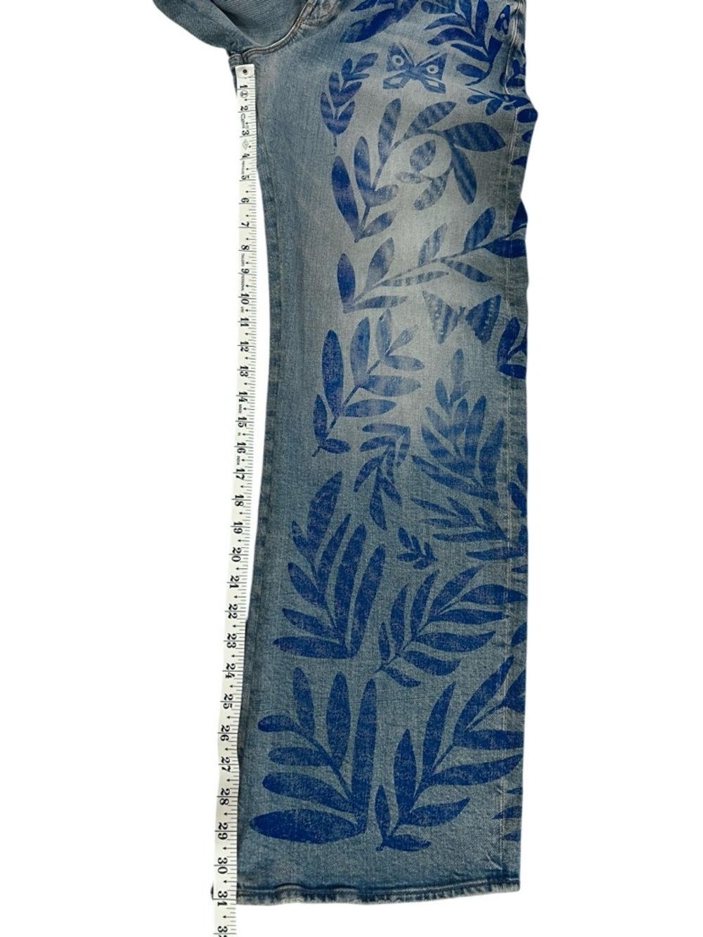 Mother The Lasso Sneak Pressed Leaves Jeans – Wide Leg | Statement Denim - Picture 11 of 15